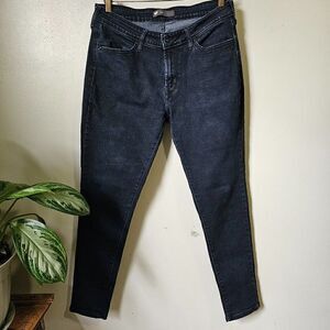 EUC LEVIS LEGGINGS DARK WASH JEANS SIZE 12 / 31 W / 32L